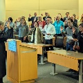 LegalprofessionalsretakingtheOathofAttorneyatSeattleUniversitySchoolofLawonLawDayMay12025