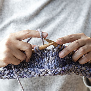 Hands knitting